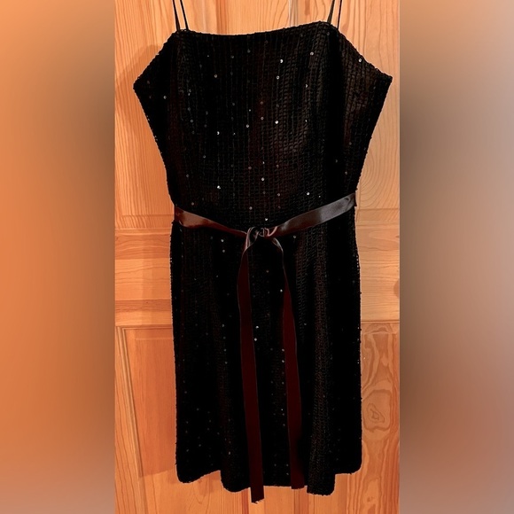 Papell Boutique Evening Size 10 Little Black Dress Sequin Strapless Silky Tie - Picture 1 of 10